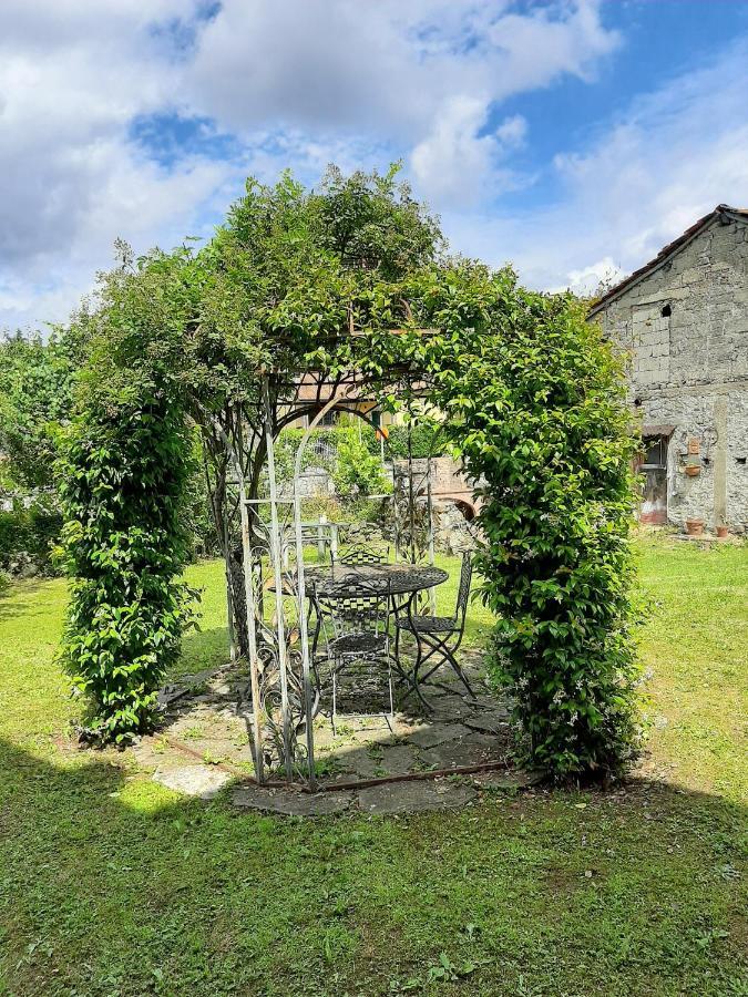 Il Vecchio Noce Hotel Brugnato Bagian luar foto